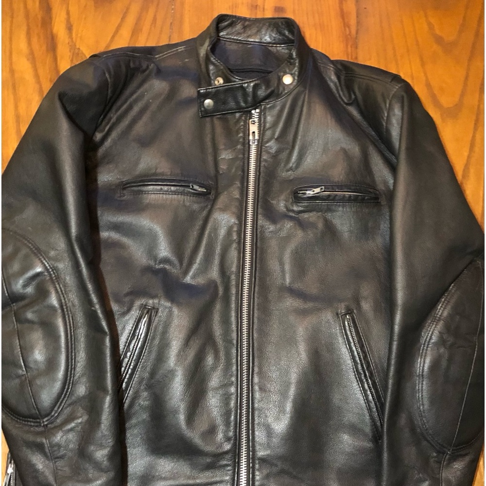 Men’s heavy biker leather riding jacket. Made in Montreal by Bristol Leather.